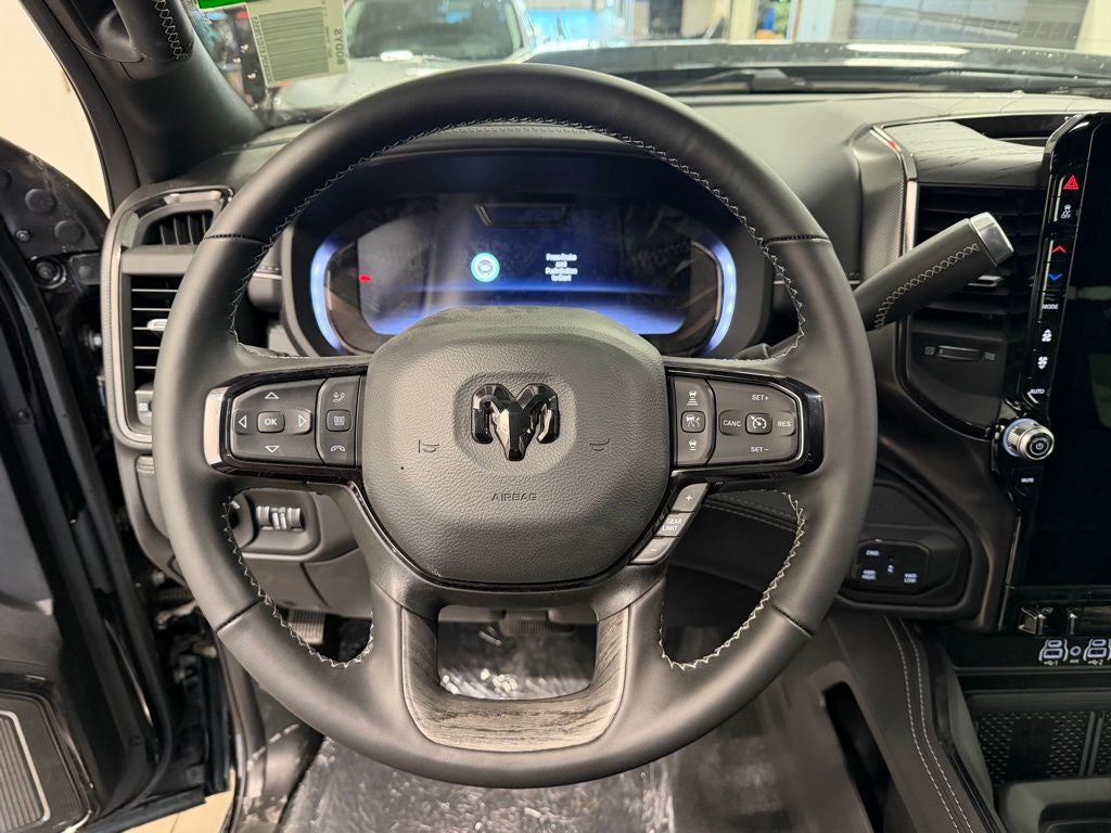 2026 RAM 3500 Limited - Photo 13