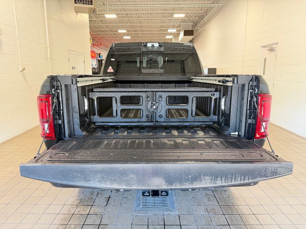 2026 RAM 3500 Limited - Photo 28