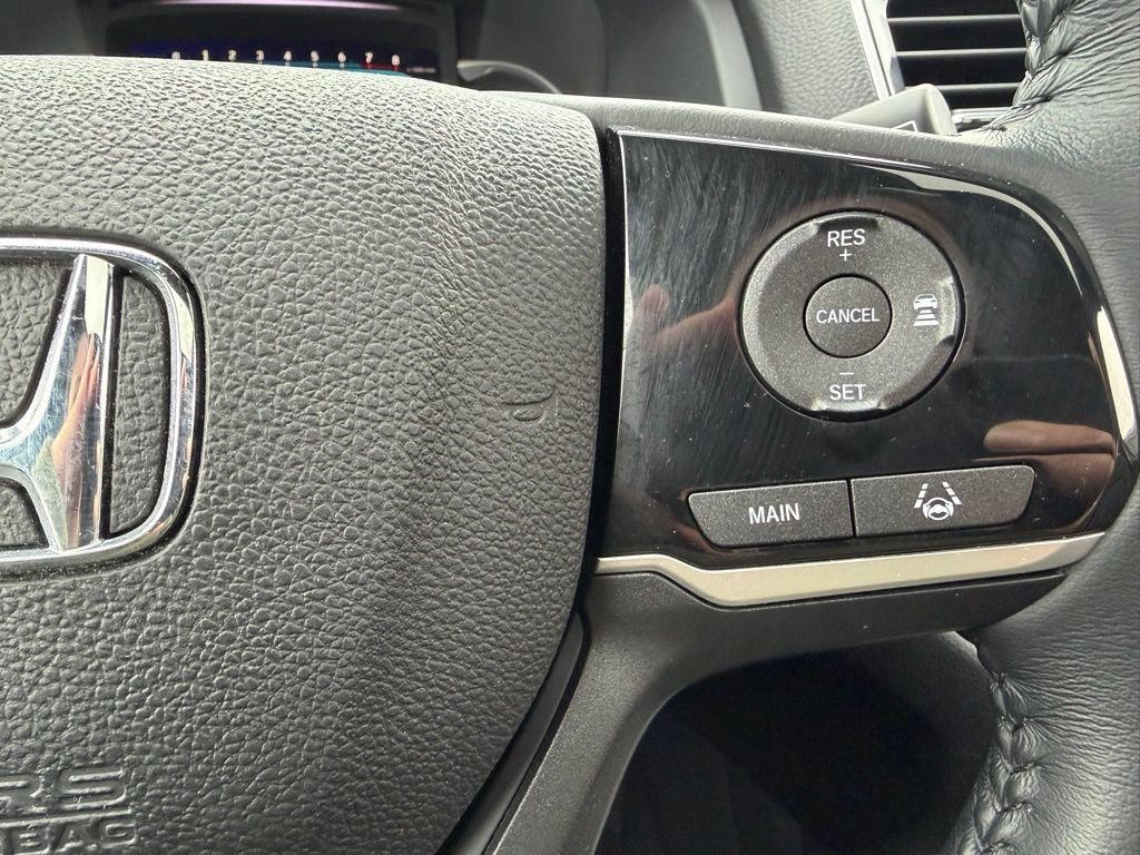 2022 Honda Pilot Touring 7 Passenger