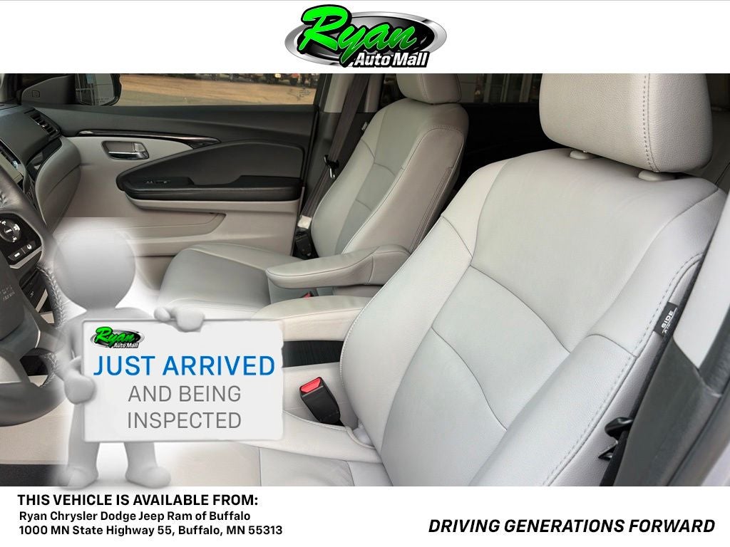 2022 Honda Pilot Touring 8 Passenger