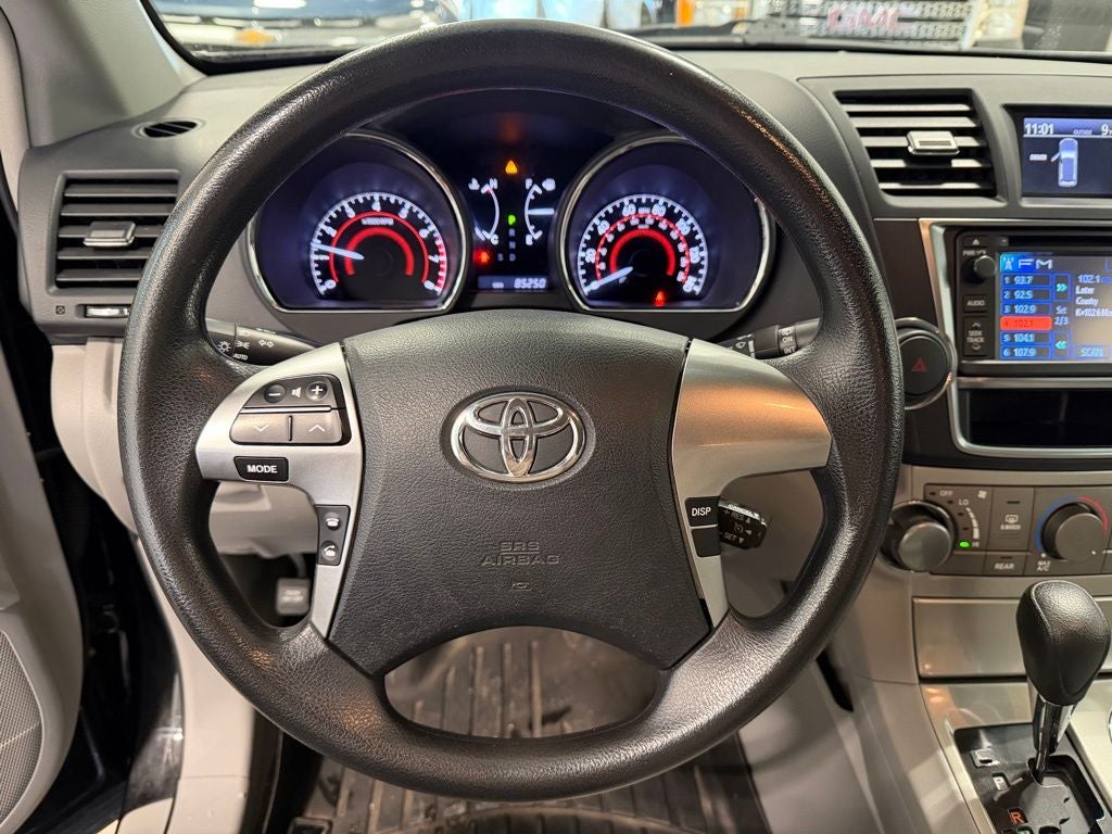 2013 Toyota Highlander Base Plus V6