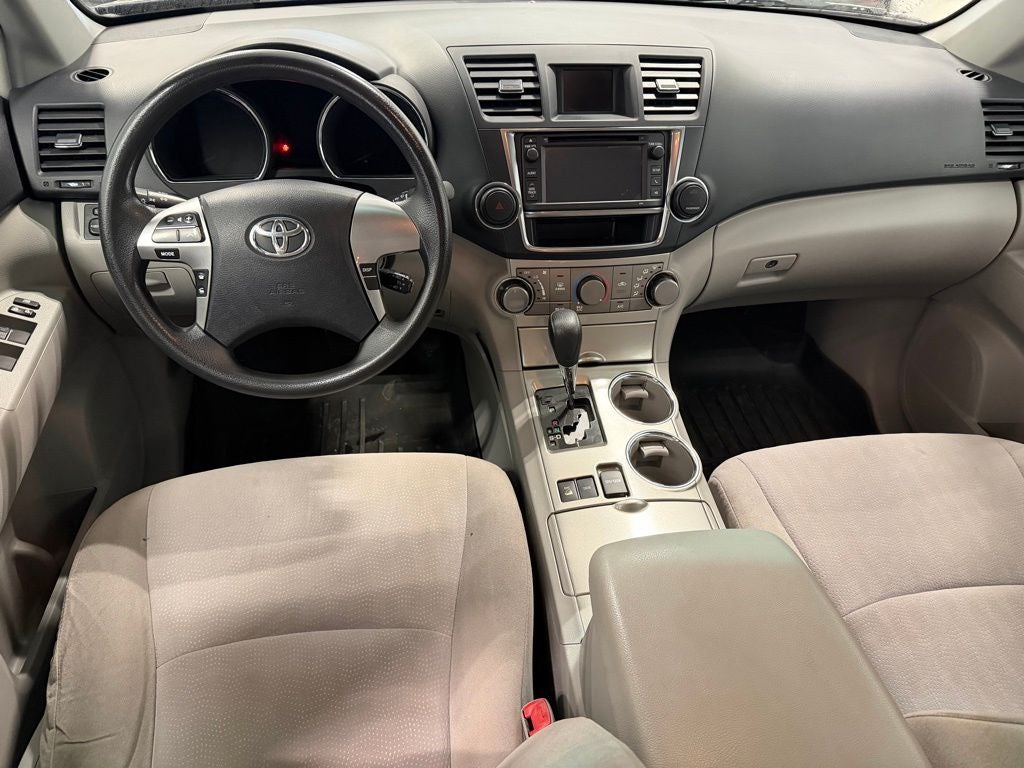 2013 Toyota Highlander Base Plus V6