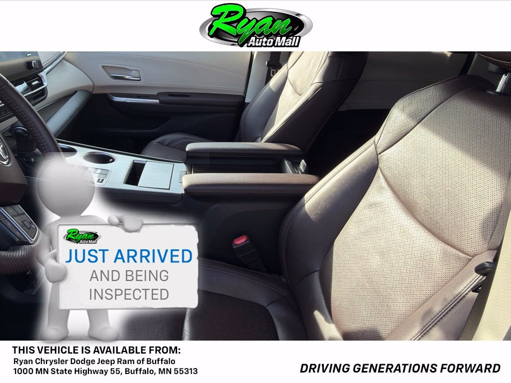 2023 Toyota Sienna Platinum 7 Passenger