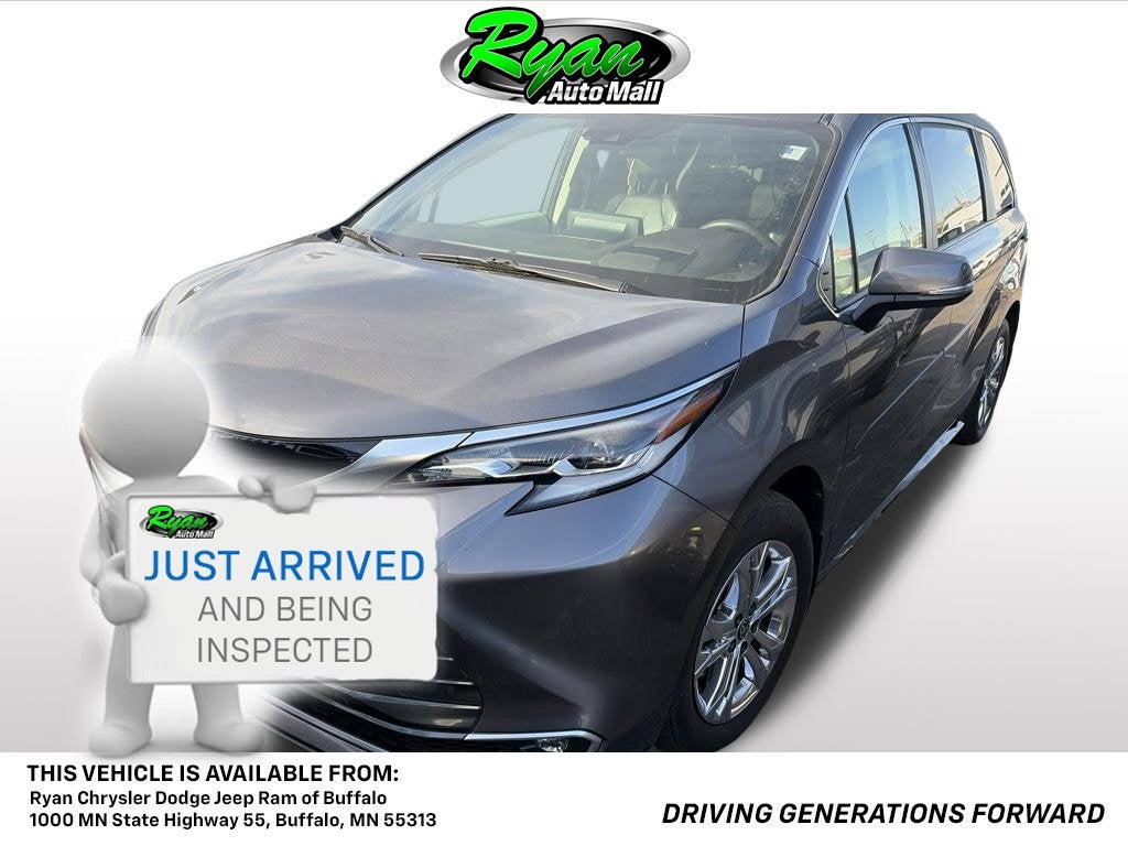 2023 Toyota Sienna Platinum 7 Passenger