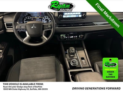 2024 Mitsubishi Outlander SE