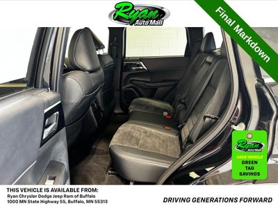 2024 Mitsubishi Outlander SE