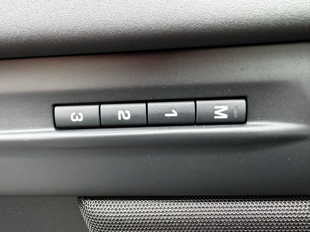 2025 Land Rover Range Rover Evoque S