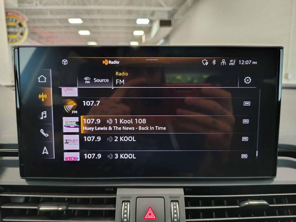 2023 Audi Q5 45 S line Premium quattro