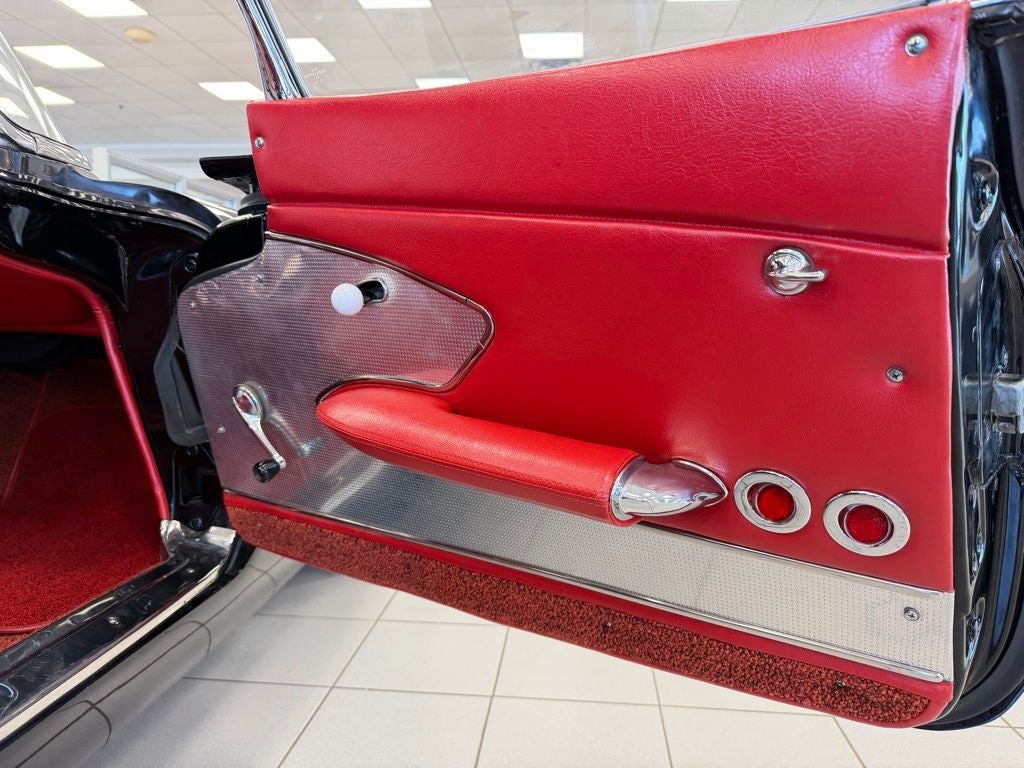 1960 Chevrolet Corvette Coupe