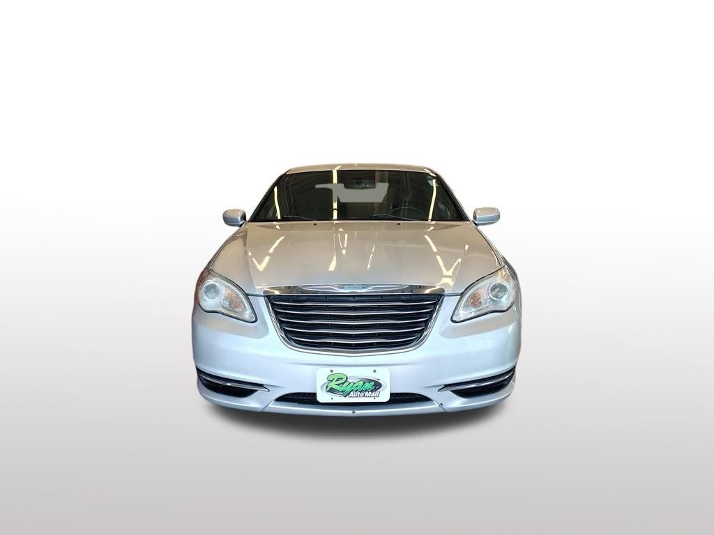 2012 Chrysler 200 Touring