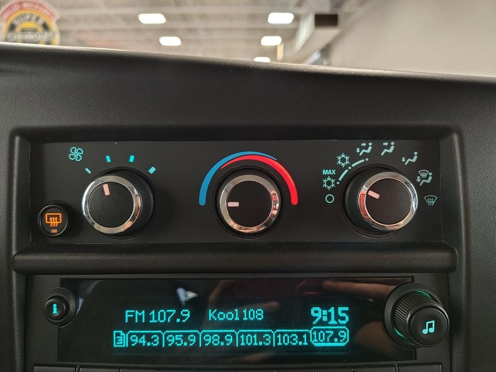 2023 Chevrolet Express 3500 LS Passenger