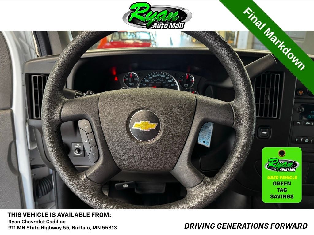2022 Chevrolet Express 3500 LS Passenger