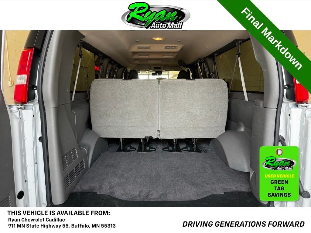 2024 Chevrolet Express 3500 LT Passenger