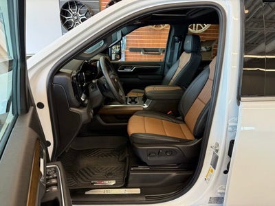 2025 Chevrolet Silverado 3500HD High Country