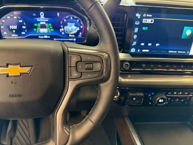 2025 Chevrolet Silverado 3500HD High Country