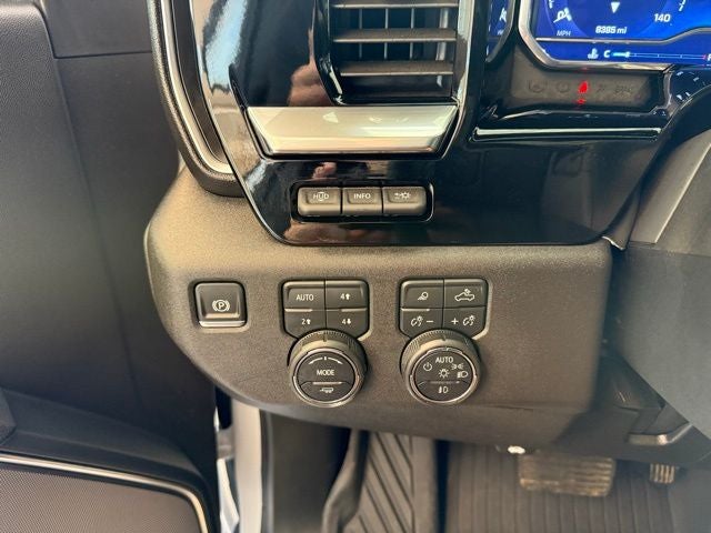 2025 Chevrolet Silverado 3500HD High Country