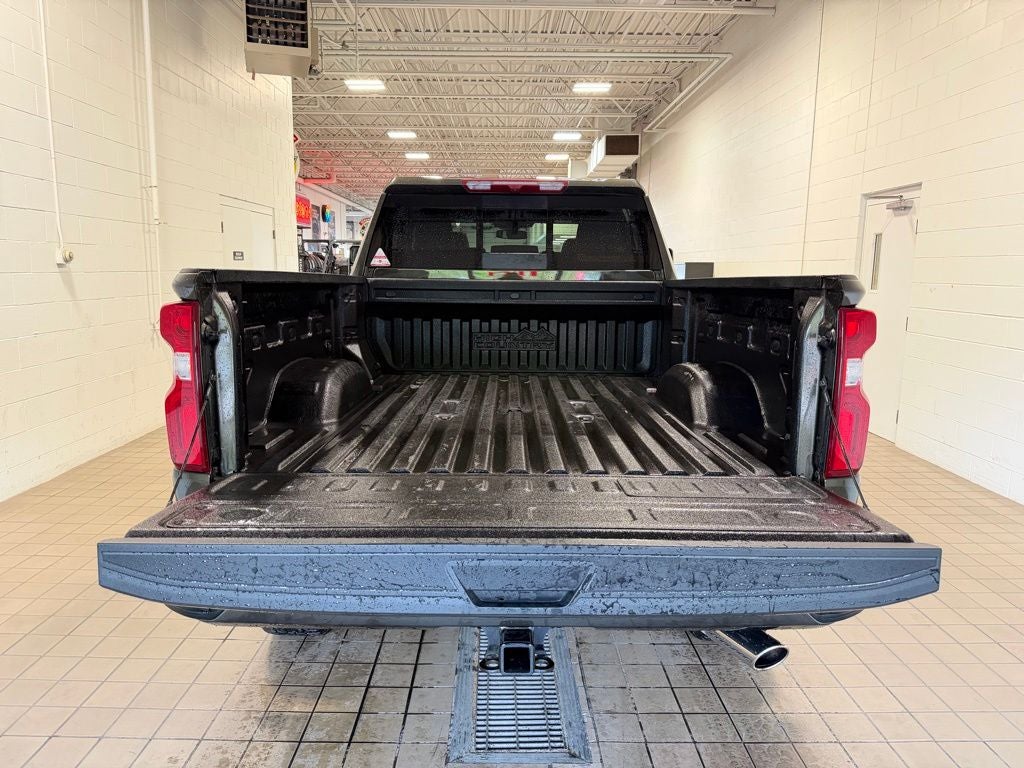 2022 Chevrolet Silverado 3500HD High Country