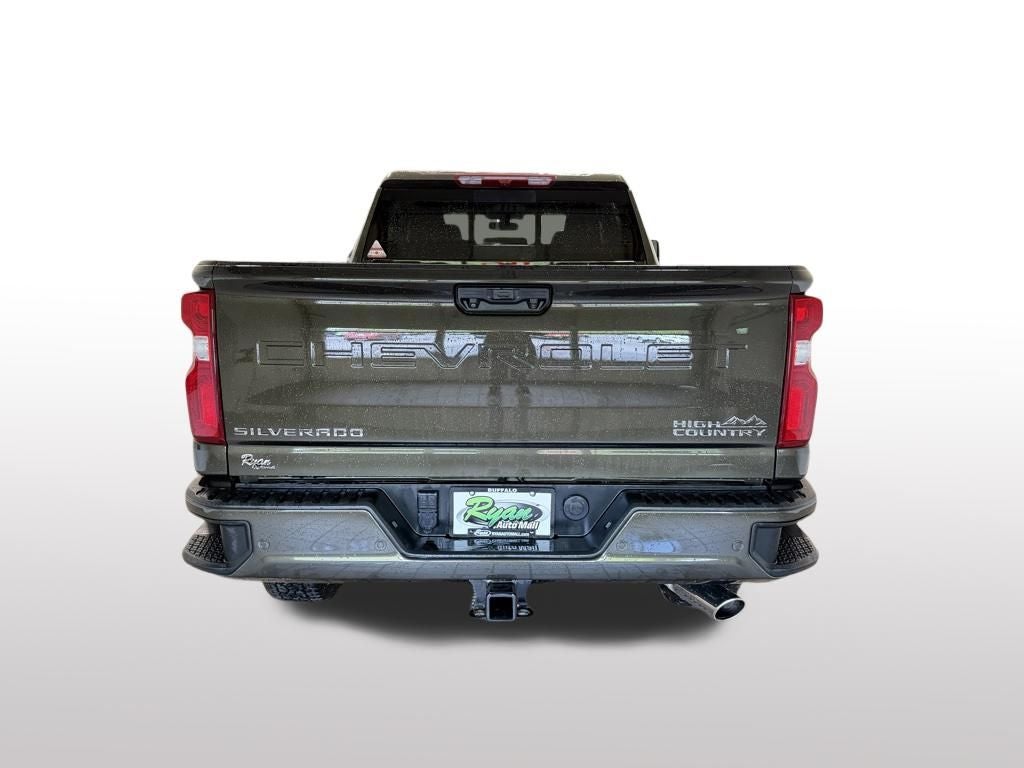 2022 Chevrolet Silverado 3500HD High Country