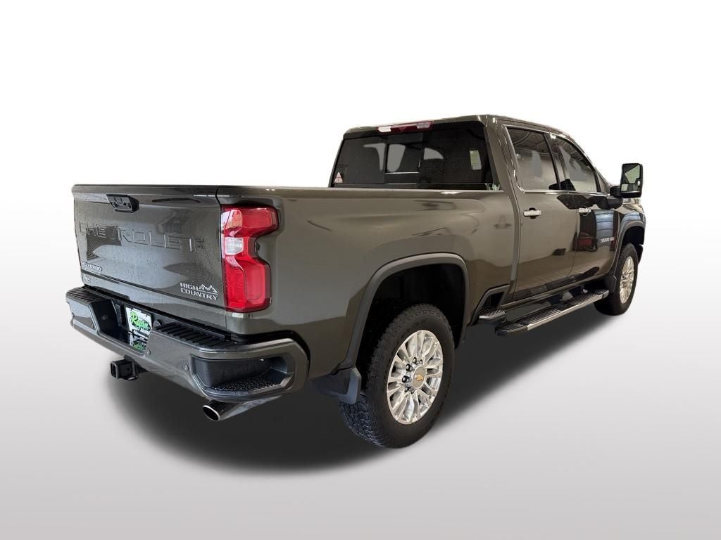 2022 Chevrolet Silverado 3500HD High Country