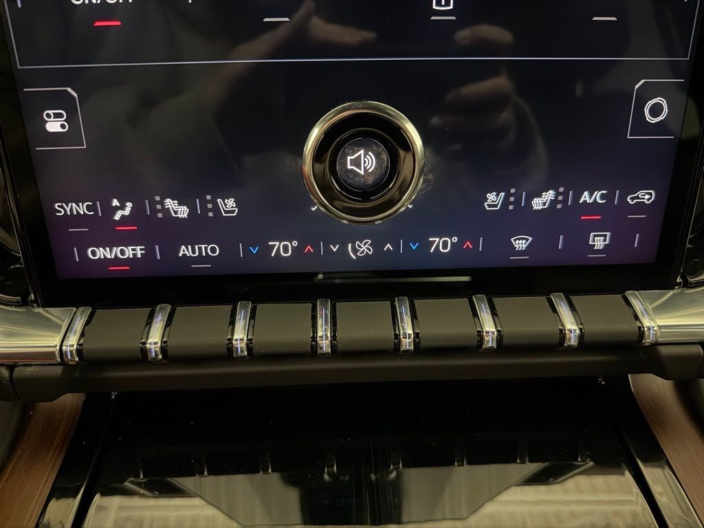 2025 GMC Yukon XL Denali