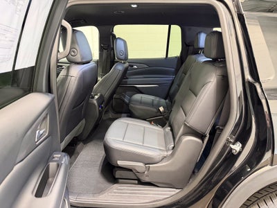 2025 Chevrolet Traverse LT 2LT