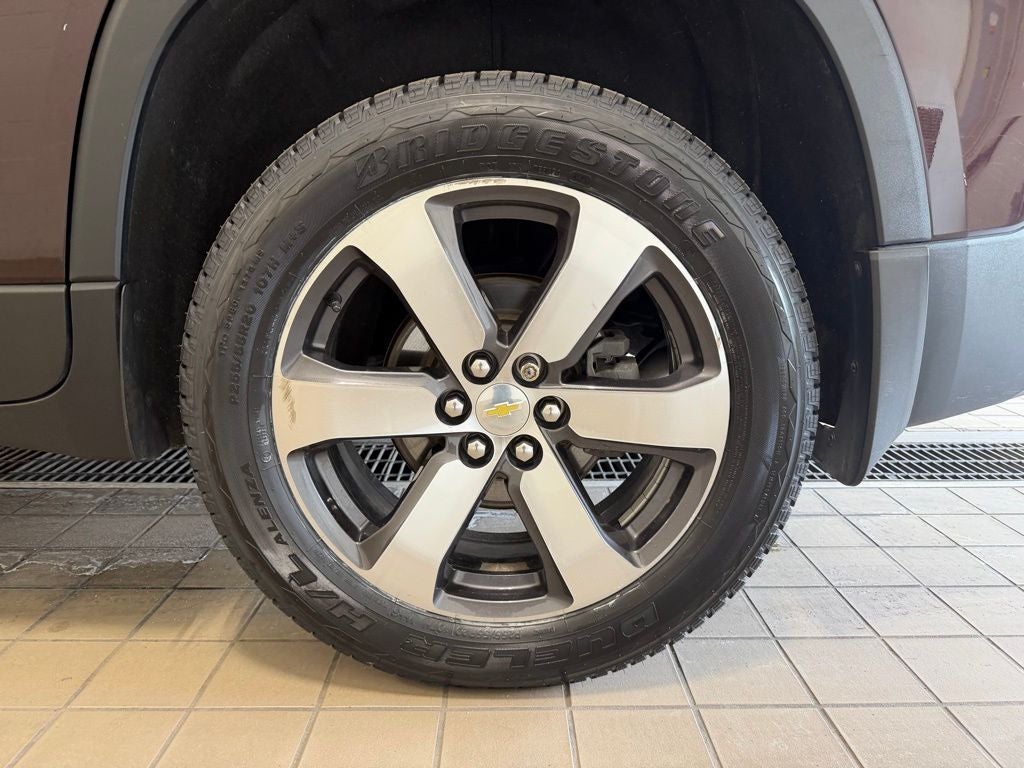 2021 Chevrolet Traverse LT Leather