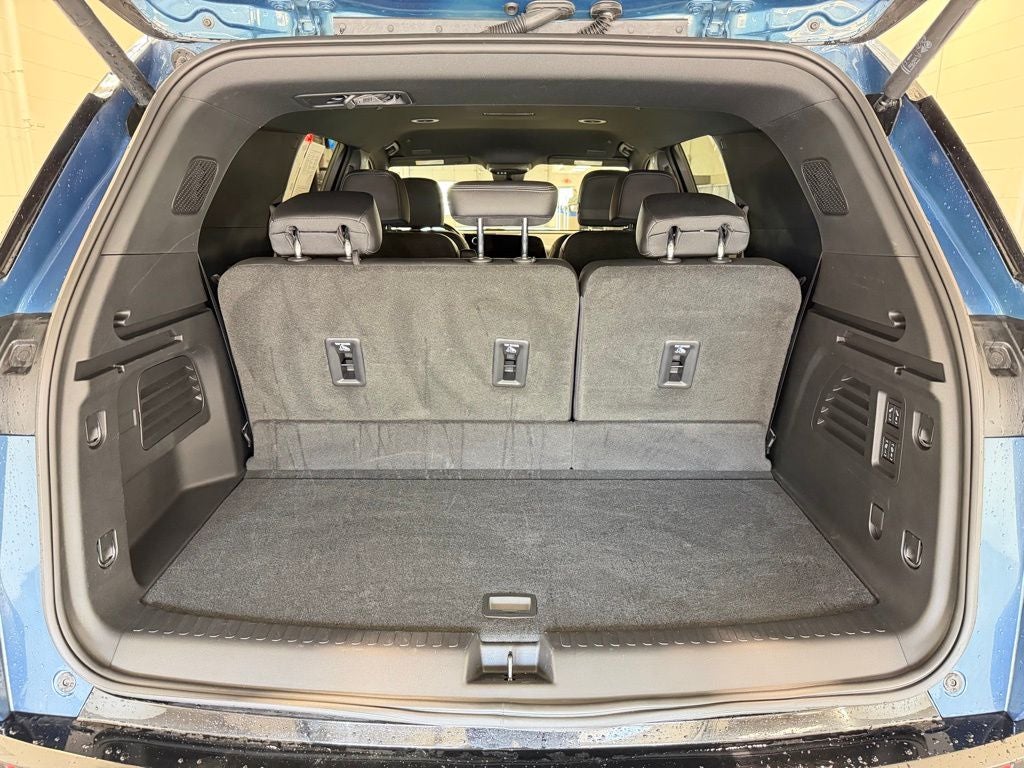 2025 Chevrolet Traverse High Country