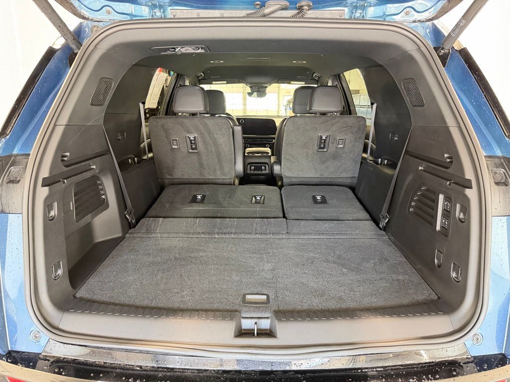 2025 Chevrolet Traverse High Country