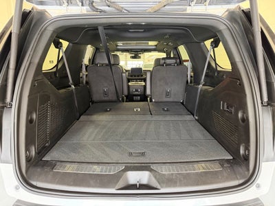 2022 Chevrolet Suburban RST