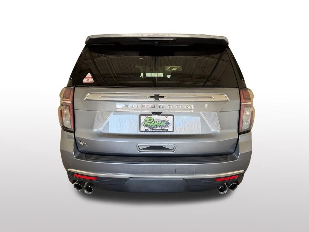 2022 Chevrolet Suburban High Country