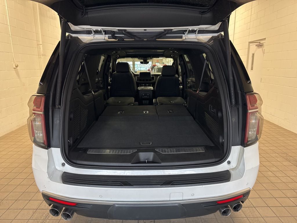 2022 Chevrolet Suburban High Country