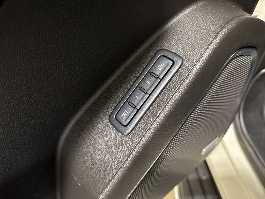 2015 Chevrolet Suburban LTZ