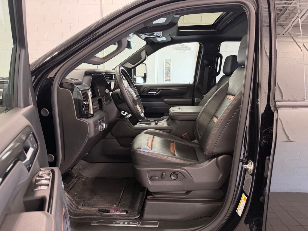 2025 GMC Sierra 3500HD AT4