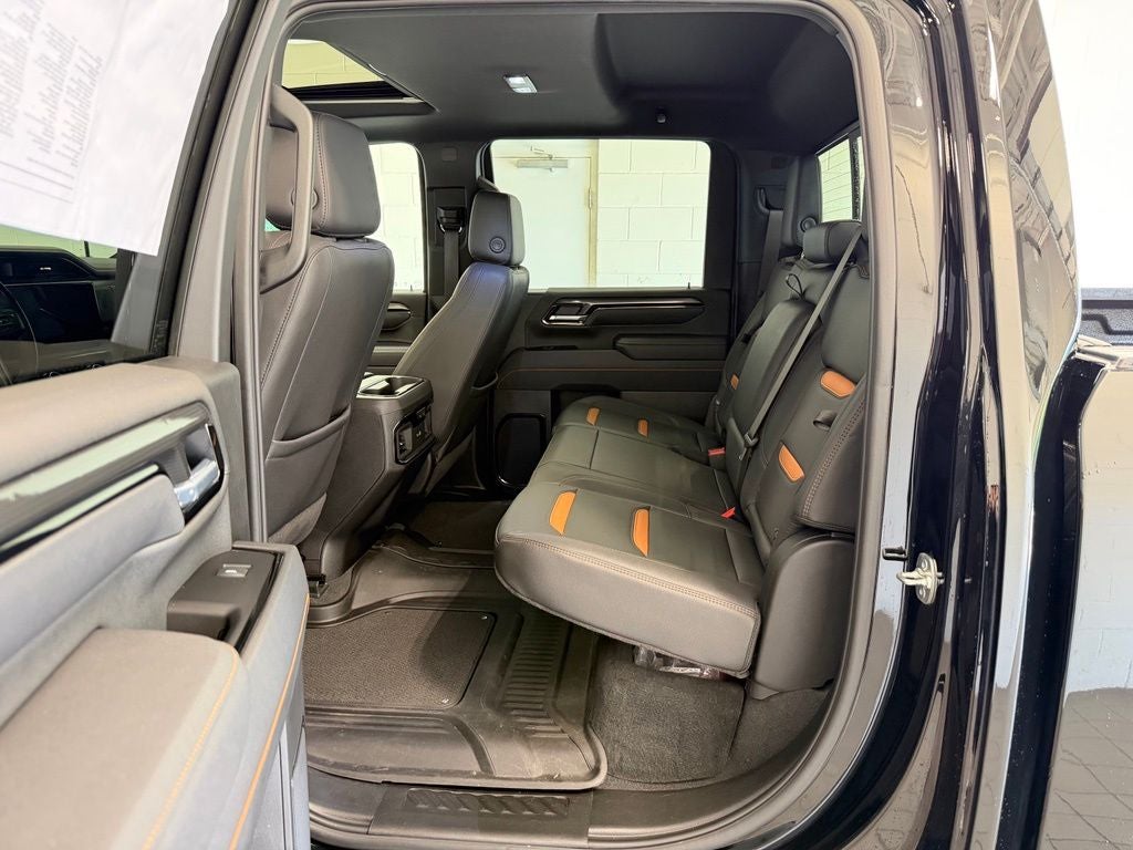 2025 GMC Sierra 3500HD AT4