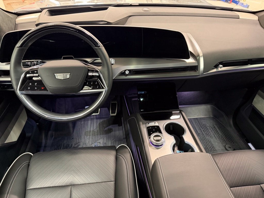 2026 Cadillac VISTIQ Platinum