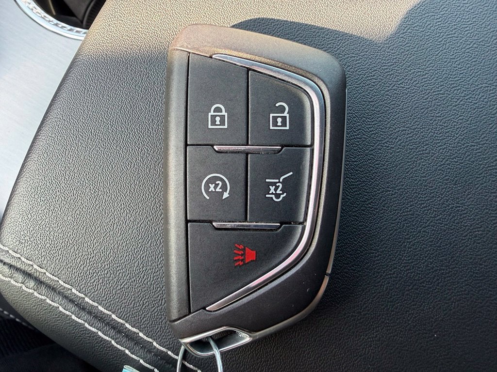 2026 Cadillac VISTIQ Platinum