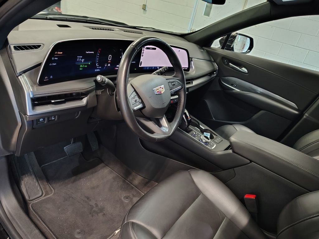 2025 Cadillac XT4 Premium Luxury