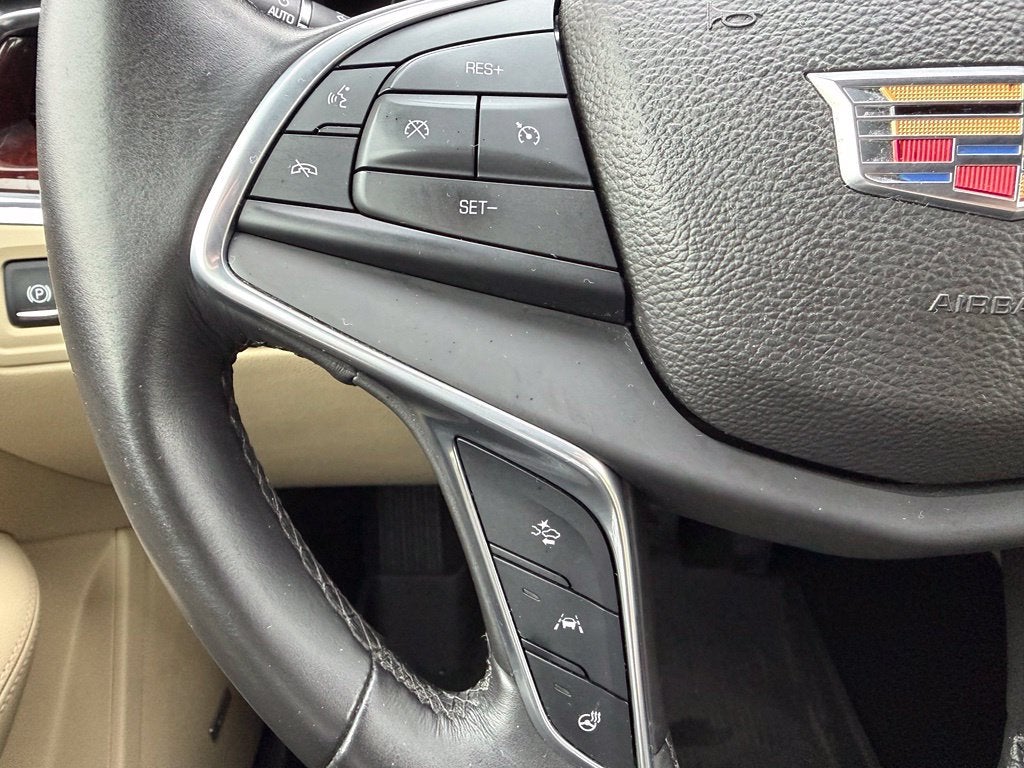 2017 Cadillac XT5 Luxury