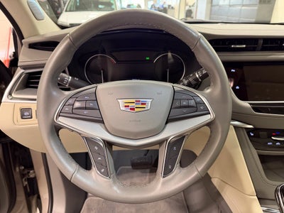 2023 Cadillac XT5 Premium Luxury
