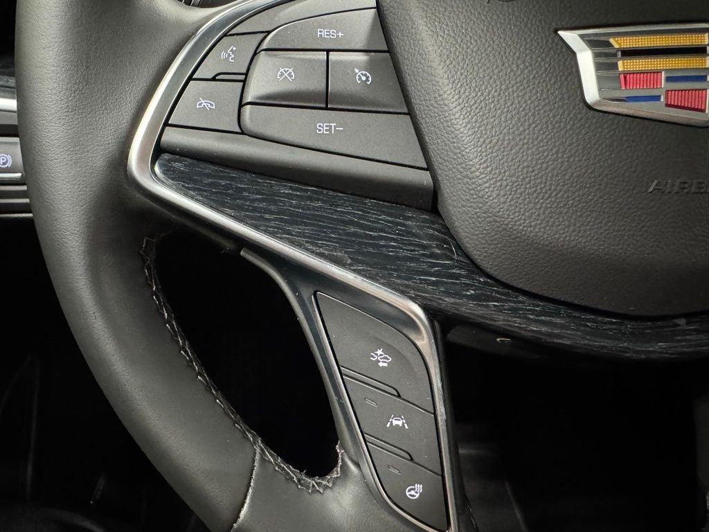 2025 Cadillac XT5 Premium Luxury