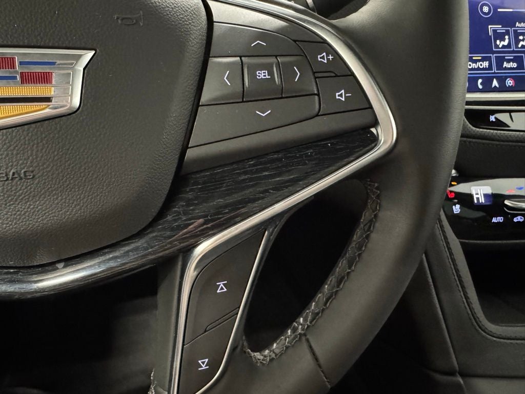 2025 Cadillac XT5 Premium Luxury