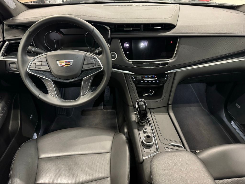 2025 Cadillac XT5 Premium Luxury