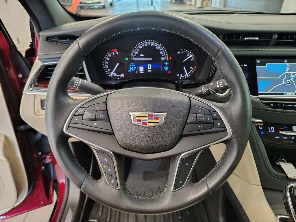2017 Cadillac XT5 Premium Luxury