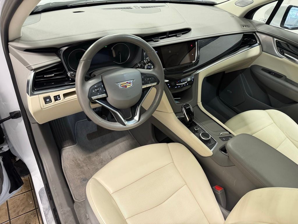 2024 Cadillac XT6 Premium Luxury
