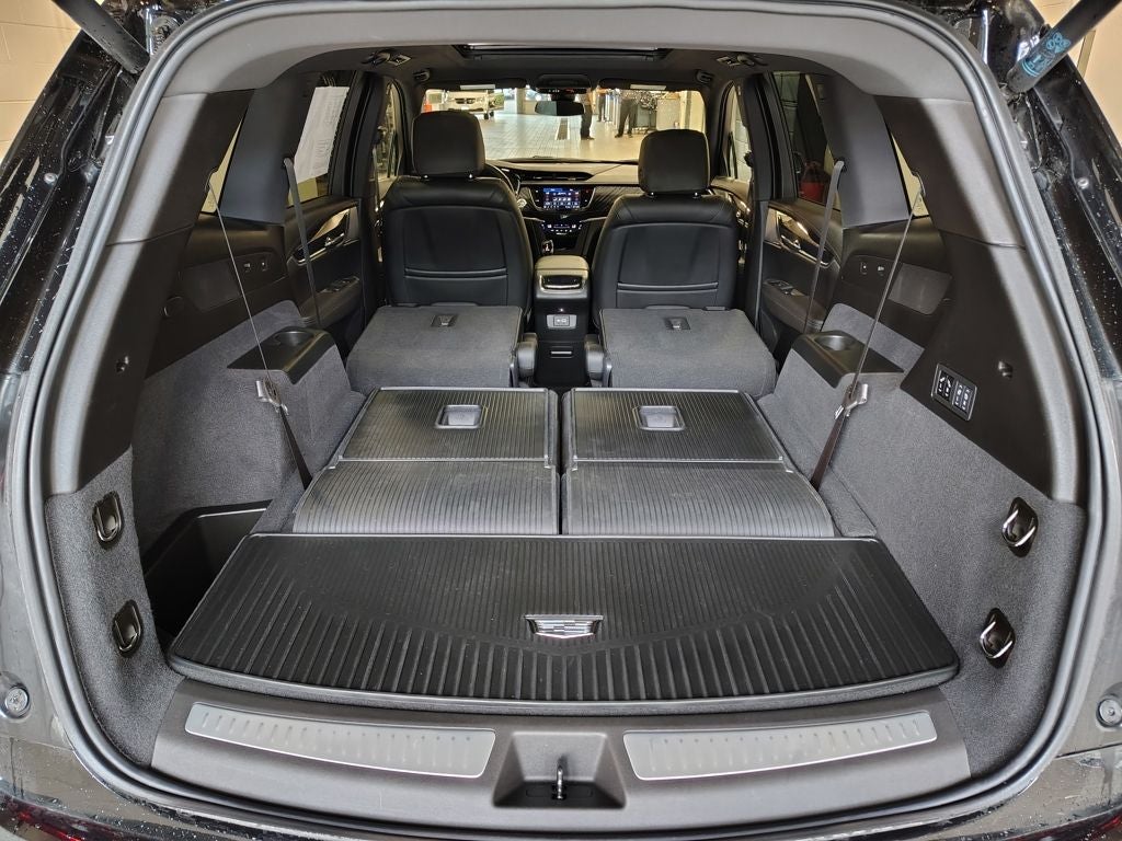 2024 Cadillac XT6 Premium Luxury