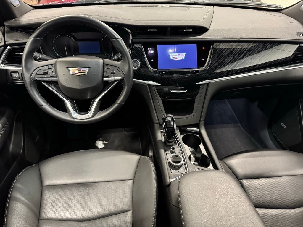 2025 Cadillac XT6 Premium Luxury