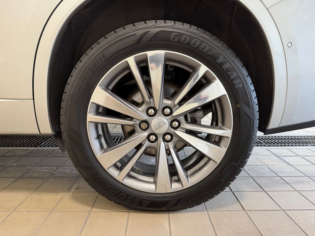 2020 Cadillac XT6 Premium Luxury