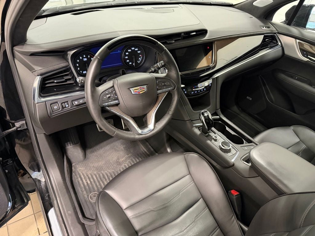 2025 Cadillac XT6 Sport