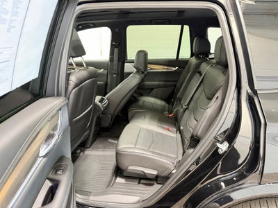 2025 Cadillac XT6 Sport