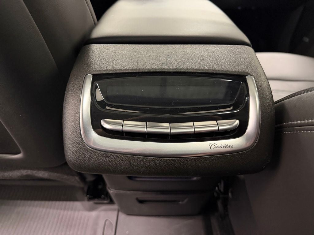 2025 Cadillac XT6 Sport